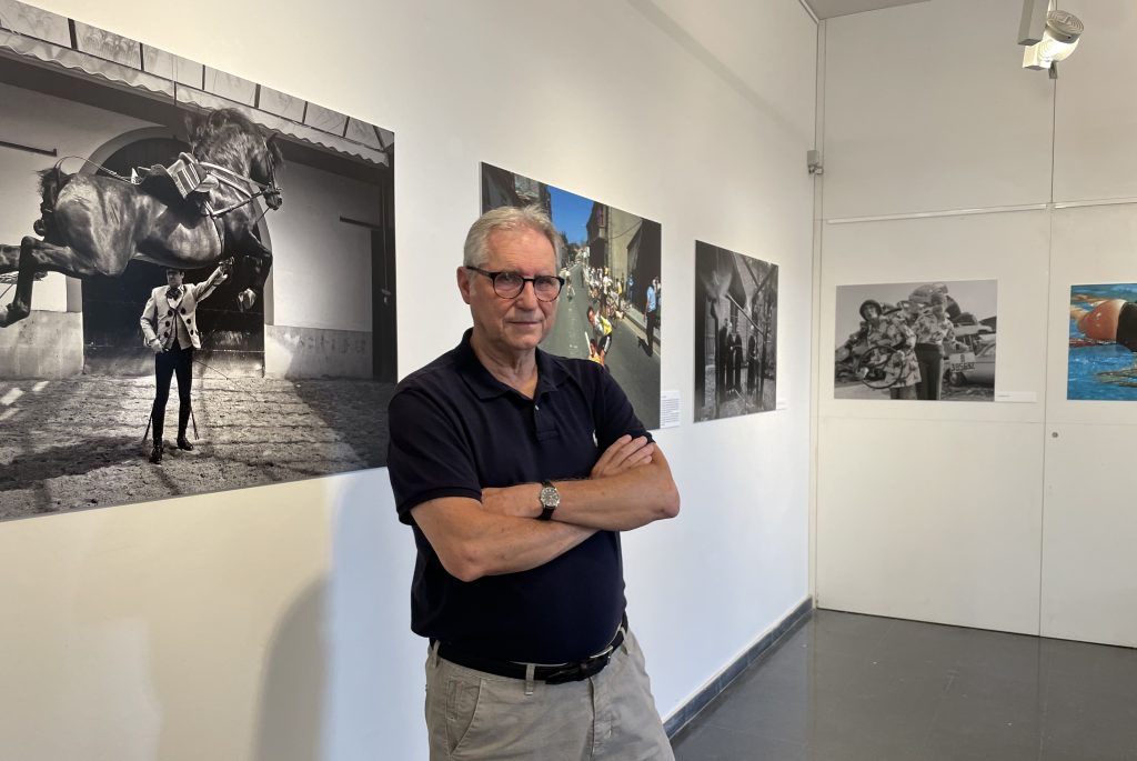 Exposició El nen de les fotos de J M Alguersuari